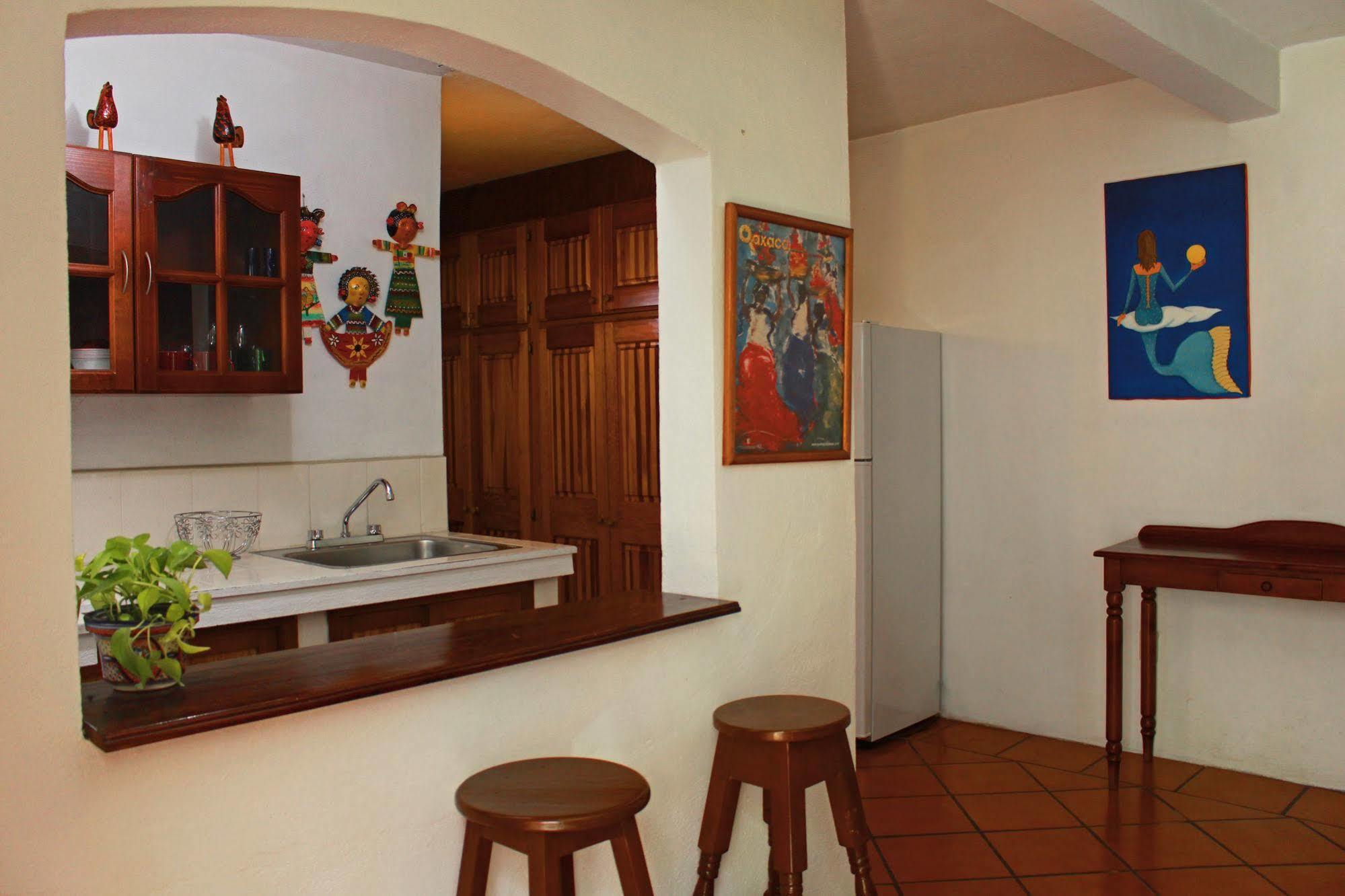 Las Mariposas Hotel & Studios オアハカ州 エクステリア 写真
